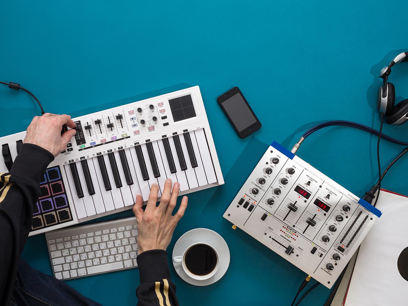 Ewolucja technologii muzycznej: Od analogu do cyfry